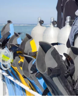 Scuba equipment